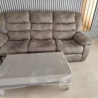 کاناپه سه نفره طرح چرم