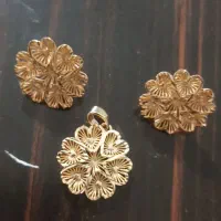 گوشواره تک