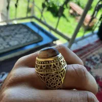 انگشتر نقره عیار ۹۲۵ طلایی  بفروش میرسد دست ساز