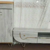 میز تلویزیون و جاکفشی