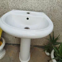 روشویی تمیز و مرتب