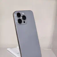 گوشی 15 پرومکس