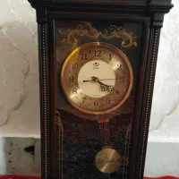 ساعت دیواری