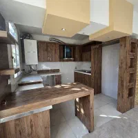 بلوار-دانش-حیاط-دار-تک-خواب-بدون-پله