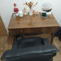 میز تحریر و صندلی اداری