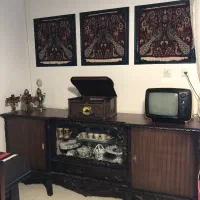 کنسول آنتیک قدیمی