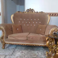 مبلمان ۸نفره به همراه عسلی