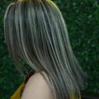 مدل رنگولایت و خدمات میکاپ شینیون و ...