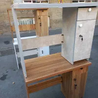 تولید انواع میز تحریر و میز کامپیوتر