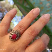 انگشتر نقره با نگین یاقوت