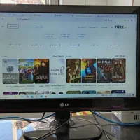 دو دستگاه مانیتور ال جی