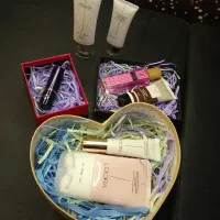 لوازم ارایشی و بهداشتی لدورا|آرایشی، بهداشتی، درمانی|محمودآباد, |دیوار