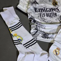 کیت رئال مادرید سایز ۴ تا ۱۴ سال|کفش و لباس بچه|تهران, شمیران‌نو|دیوار