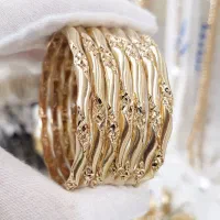 نمونه های مشابه طلا