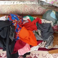 تعدادی لباس