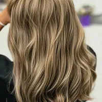 آموزش و خدمات ناخن ،مژه،کراتین،رنگومش،بافت