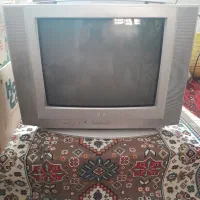 تلویزیون ال ج ی سالم بدون خط وخش