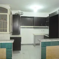 مسکونی80متری طبقه اول2 خواب در پارک چمران*تخلیه