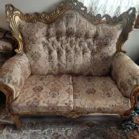 مبل سلطنتی و راحتی