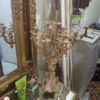 آیینه کنسول و شمعدان