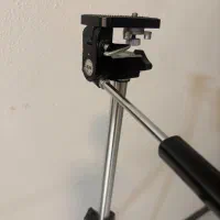 سه پایه دوربین