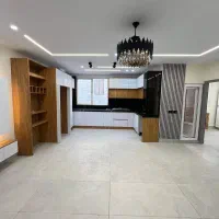 ۷۴متر فول امکانات دارای ۲خواب نورگیر  ۶ واحدی