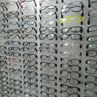 فروش عینک طبی و افتابی و تعمیرات تمام عینکها