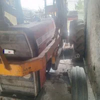 تراکتور|خودرو سنگین|صحنه, |دیوار