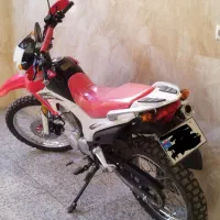 تریل پرواز 200