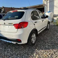 کویک آر مدل ۱۴۰۰سفید مشکی|خودرو سواری و وانت|گرگان, |دیوار