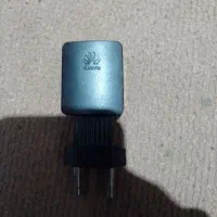 شارژر هواوی اما به گوشی های دیگه هم میخوره