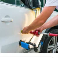 کارگر pdr کار با تجهیزات