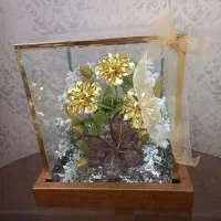 گل مصنوعی با باکس شیشه ای