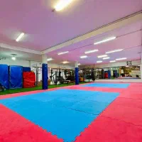 اجاره باشگاه|اجارهٔ مغازه و غرفه|اصفهان, سرچشمه|دیوار