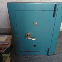 گاوصندوق قدیمی فقط 2میلیون مقطوع