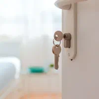 ۱۳۰ متر نوساز /شاداباد