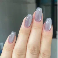 ناخن کارحرفه ای نیازمندم