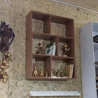کتابخانه دیواری قفسه