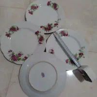 تعدادی ظروف اشپزخانه