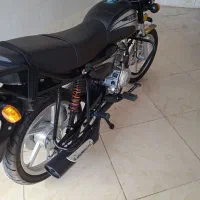 موتورسیکلت طرح باکسر