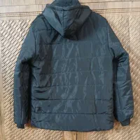 کاپشن|لباس|تهران, تختی|دیوار