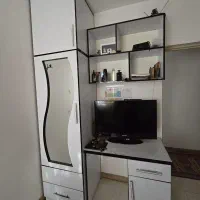 کمد لباس و میز تحریر و قفسه