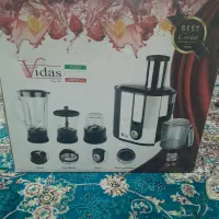 آبمیوه گیری در حد نو مارک ویداس