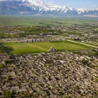 شهرک بهار خونه 135متری‌نوساز 4میلیارد 690م
