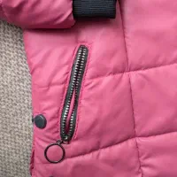 کاپشن سرخابی|لباس|اصفهان, جلفا|دیوار