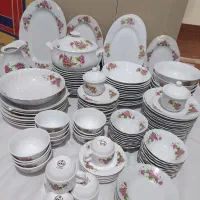 سرویس گل سرخی 135 پارچه