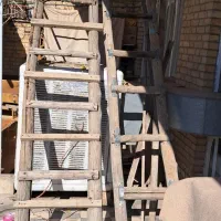 دو عدد نردبان چوبی