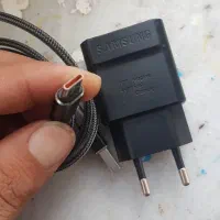 ساعت وشارژر با کابلش