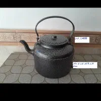 ۴ عدد قوری چینی وکتری فلز قیمت مناسب|قوری، کتری، قهوه‌ساز دستی|قزوین, |دیوار