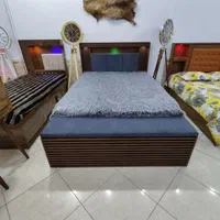 تختخواب کلاسیک خطی|تخت و سرویس خواب|بیرجند, |دیوار